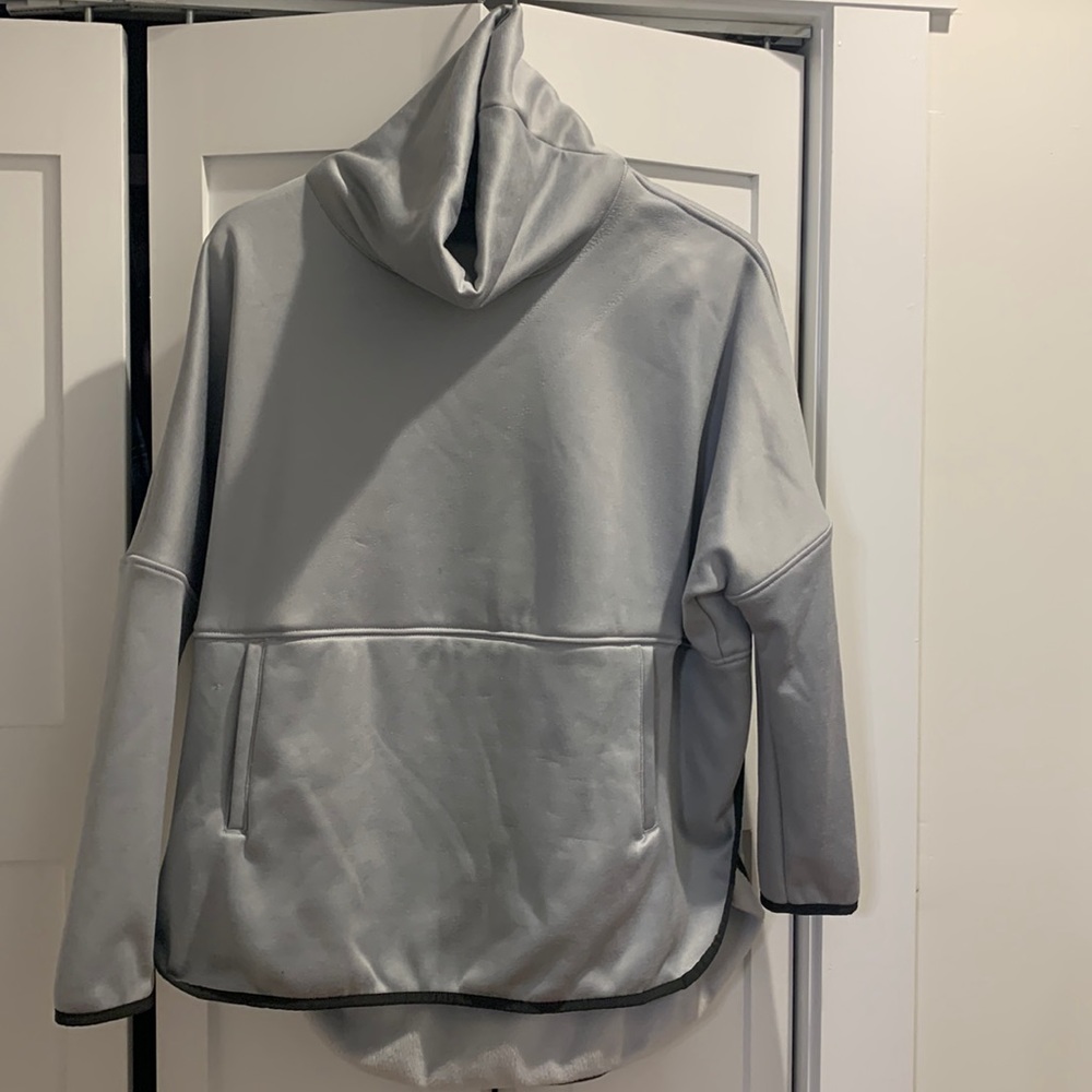 North face pullover silver arctic turtleneck